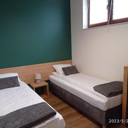 Вілла Loft Park Zator, Lokalizacja Przy Wej Parku Екстер'єр фото
