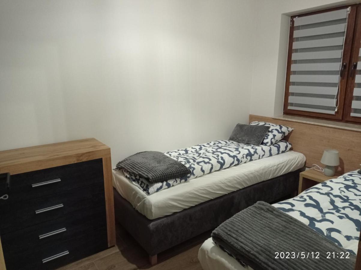 Вілла Loft Park Zator, Lokalizacja Przy Wej Parku Екстер'єр фото