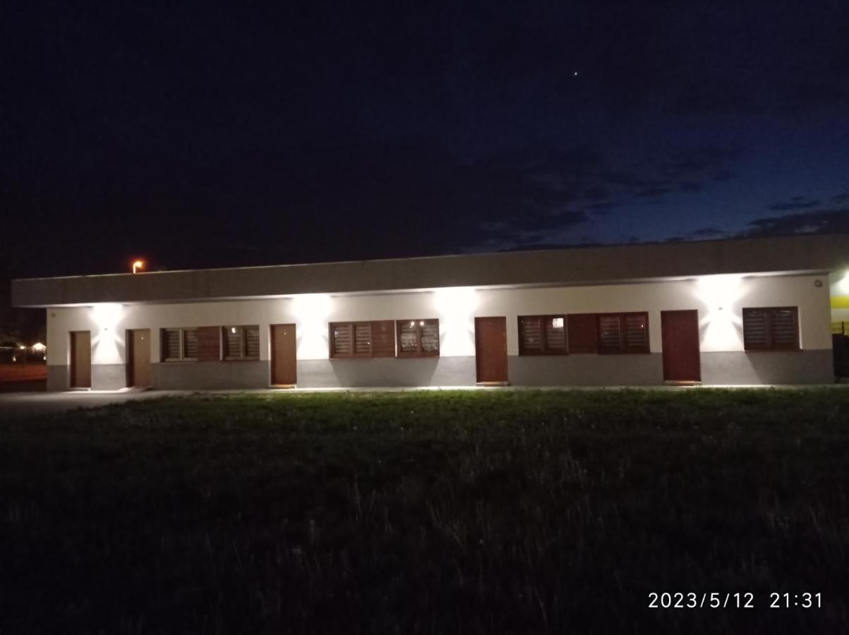 Вілла Loft Park Zator, Lokalizacja Przy Wej Parku Екстер'єр фото